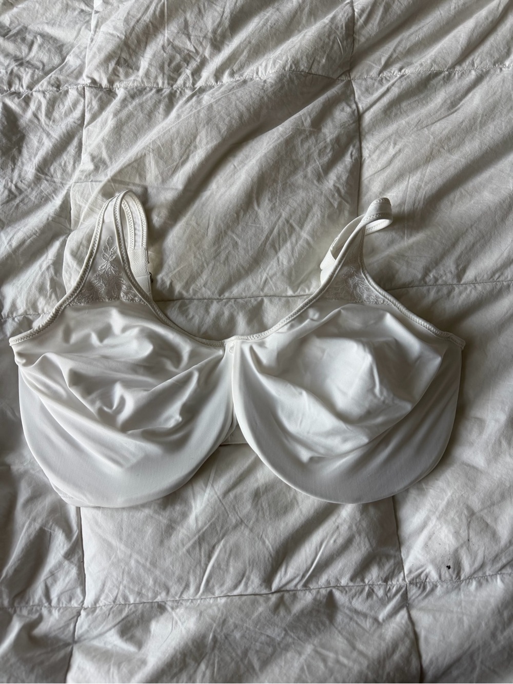 BALI White Underwire Bra